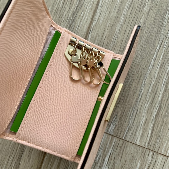 NWT Kate Spade Multi-Keyring Wallet in Blush Pink - Picture 2 of 4